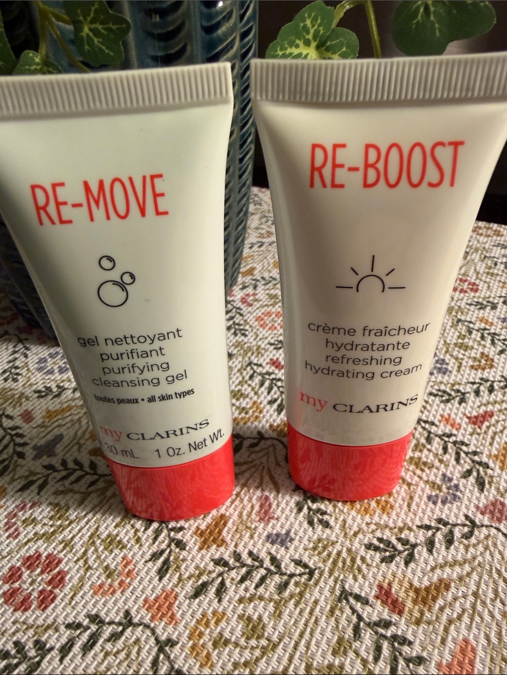 Clarins  RE-BOOST and REMOVE DUO.